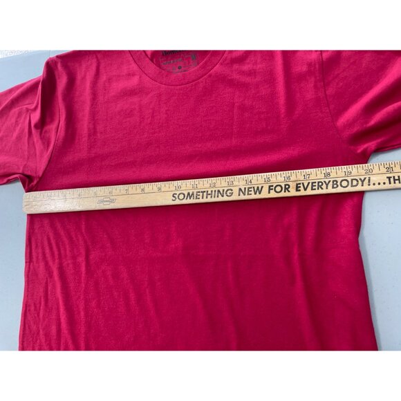 Homefield Crewneck Short Sleeve T Shirt Mens MED Red Cotton Poly Plaid Basic Tee - Picture 5 of 6